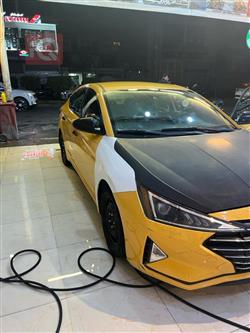 هیوندای ئەلەنترا